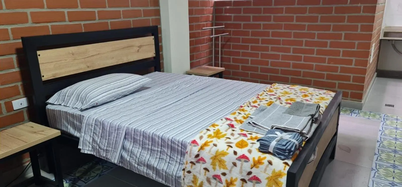 Loft Brigitte En Medellin Comodo Y Economico 202 Colombia